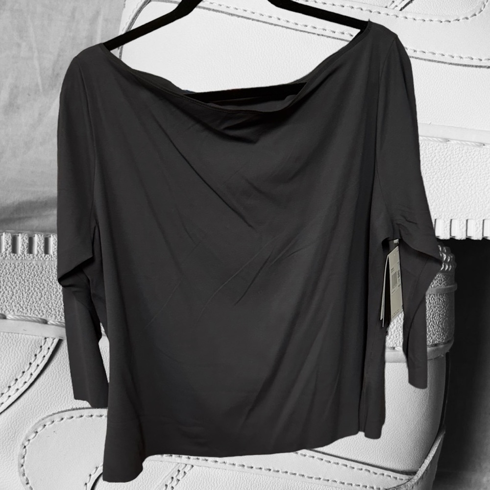 Nike yoga Dri-fit women’s plus size 1X $60 solid black shirt new